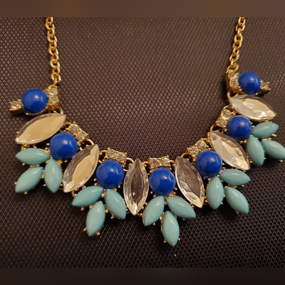 Blue Costume Jewelry Necklace
